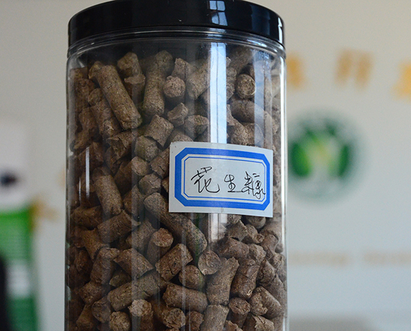 花生糠生物質顆粒 花生(shēng)糠生物質顆粒