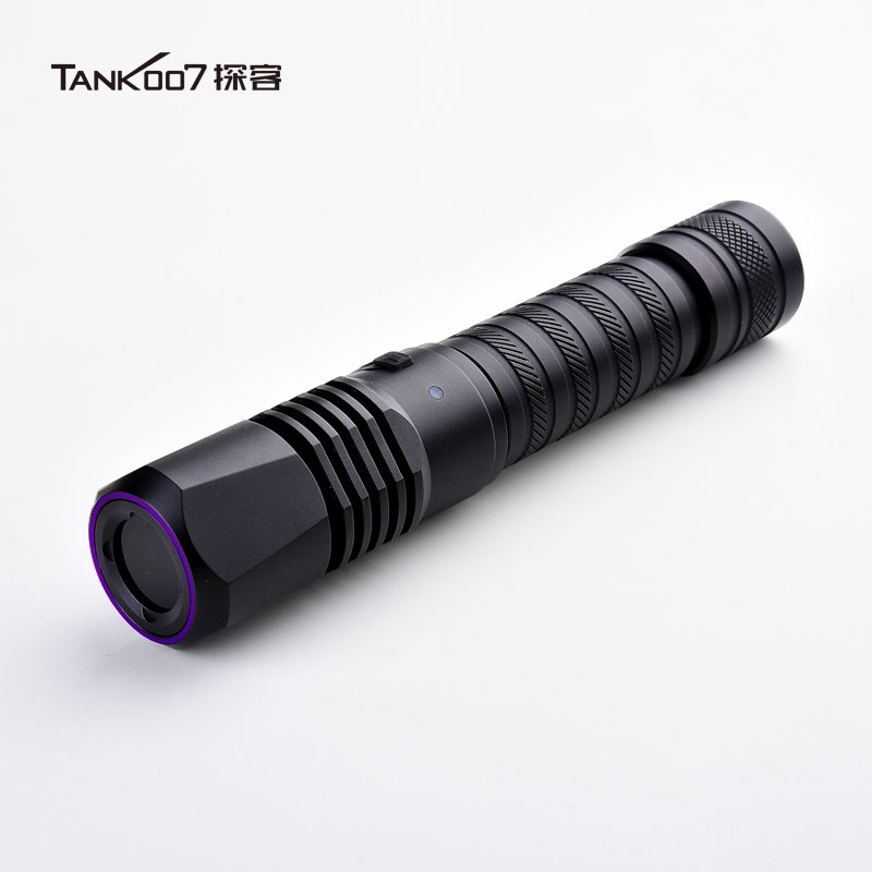 TANK007探（tàn）客CI05勻光手電筒（tǒng）刑偵、檢查（chá）、找尋、勘察等（děng）..